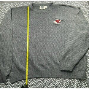 Kansas City Chiefs Lee Sport Knit Gray Sweater XL Men's NFL Team Logo Crewneck